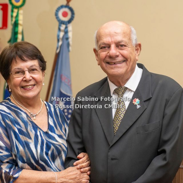 Cel Ney Guimarães e sua esposa Helga Maria Camelier Guimarães